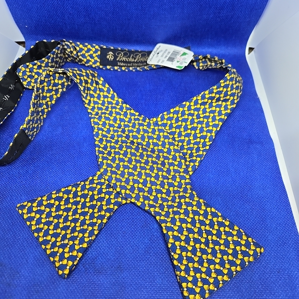Brooks Brothers Bow Tie